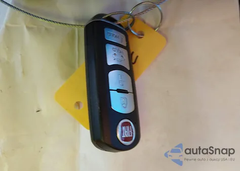 2017 Fiat 124 Spider Elaborazione Abarth z USA, uszkodzony, nr VIN JC1NFAEKXH0119574